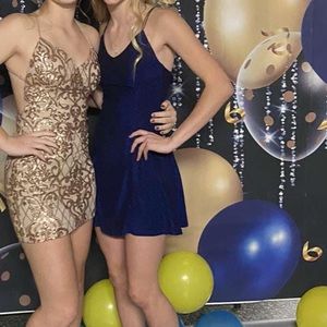 Xs blue sparkly formal dress